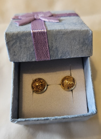 Clou d'oreille boutons d'or